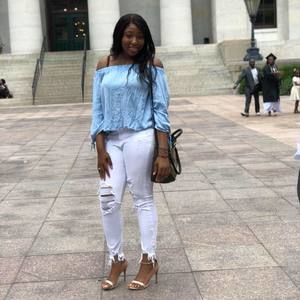 Meet your Posher, Mariame